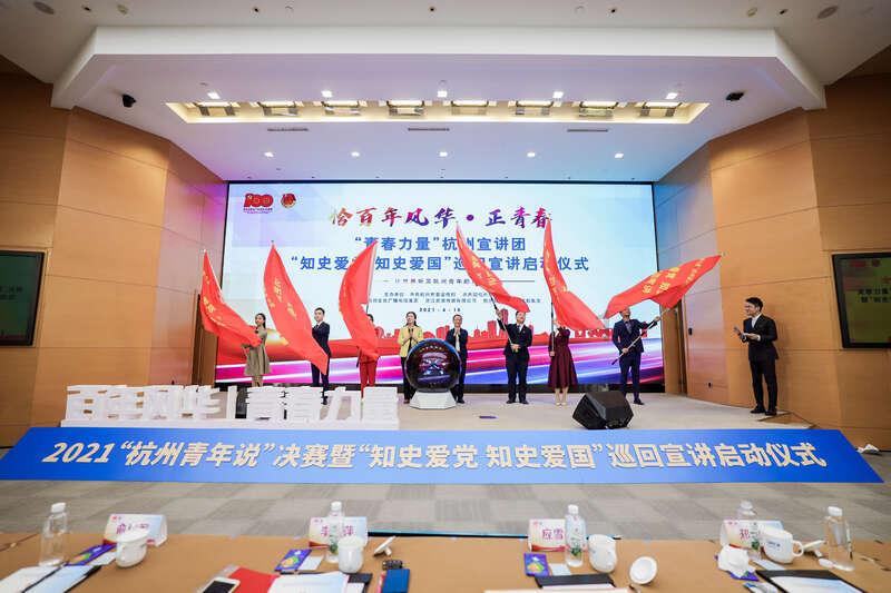 时尚的模特们