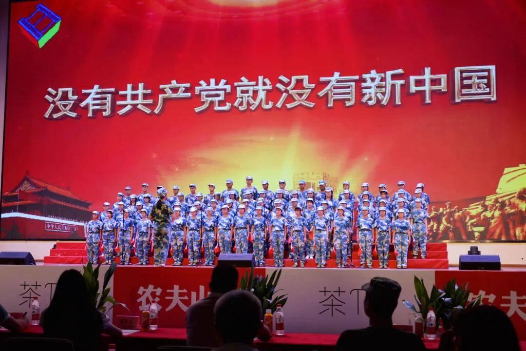 假如你的同桌今天请假了数学老师讲的是除数是整数的小数除法你能写25.2÷6为+？游戏画面