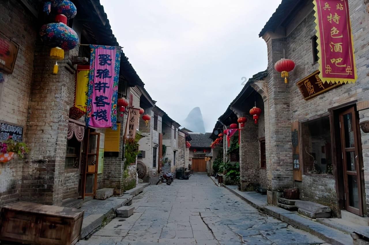 玛丽皇后的时装