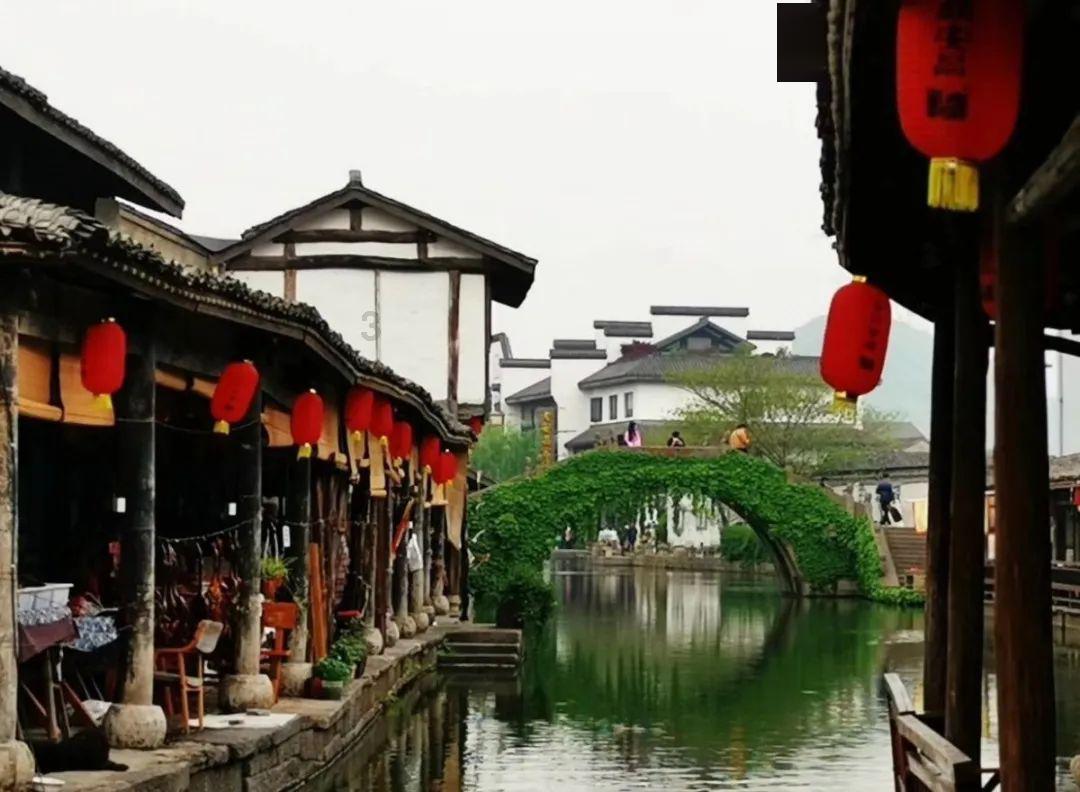 努力跳跃